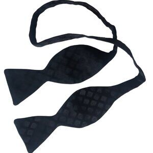 Vintage Black on Black Square w/Dot Butterfly Bow Tie SZ 30